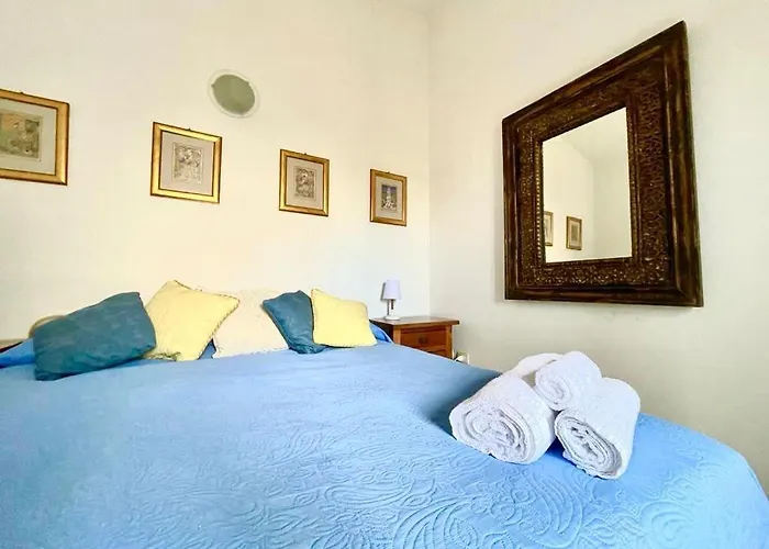 Nicola Jago Villa Castiadas